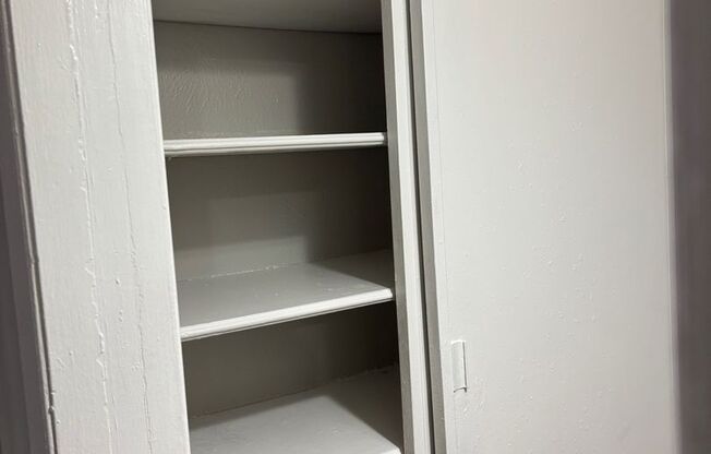 1 bed, 1 bath, 770 sqft, $1,435, Unit 4-2418-A
