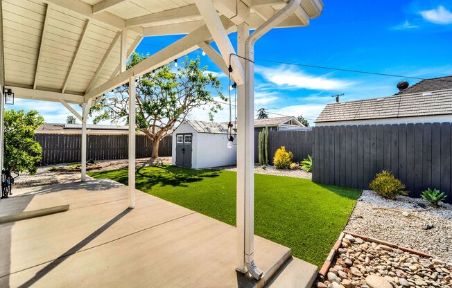 2-Bedroom/2-Bath. New Build-MUST SEE!!!