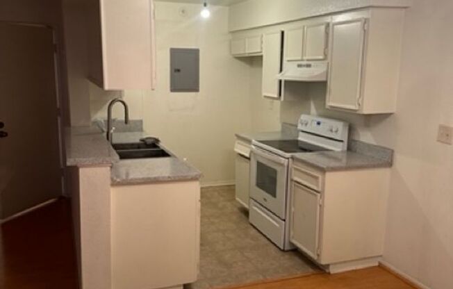 125 - Cedar Regency