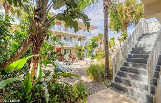 1 Bed 1 Bath Condo Beachside HUD VASH Section 8 okay