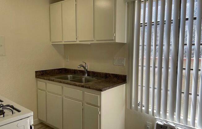 1 bed, 1 bath, $1,650