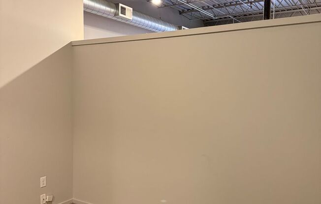 1 bed, 1 bath, 655 sqft, $1,195, Unit 216