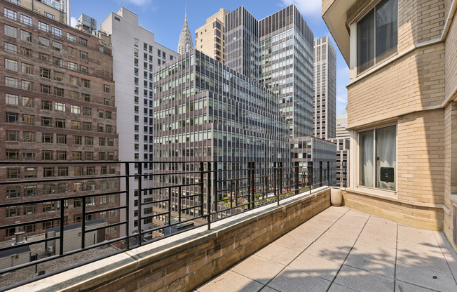 Studio, 1 bath, 350 sqft, $3,800, Unit 11E