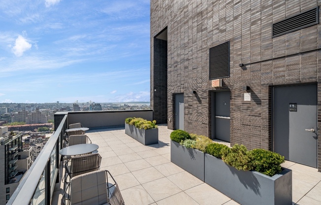 Studio, 1 bath, 467 sqft, $3,450, Unit 7M