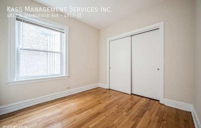 4817 N Springfield Ave