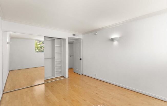 2 beds, 2 baths, 1,037 sqft, $4,400, Unit 912