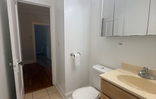 1 bed, 1 bath, 535 sqft, $1,645, Unit 2247-47-2K