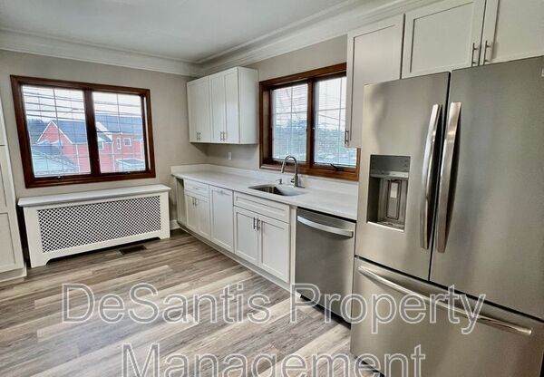 4499 MT ROYAL BLVD