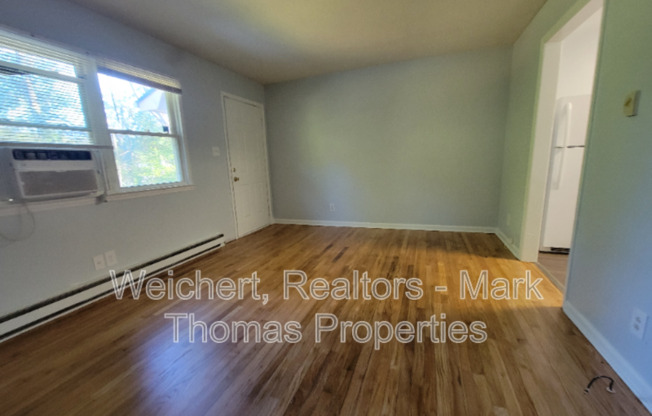 2708 E MAIN ST