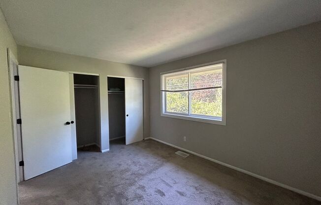 2 beds, 1.5 baths, 1,100 sqft, $1,199, Unit 339