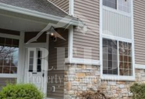 Beautiful Port Orchard Townhome 3,6, or 12-Month Lease Option Offered