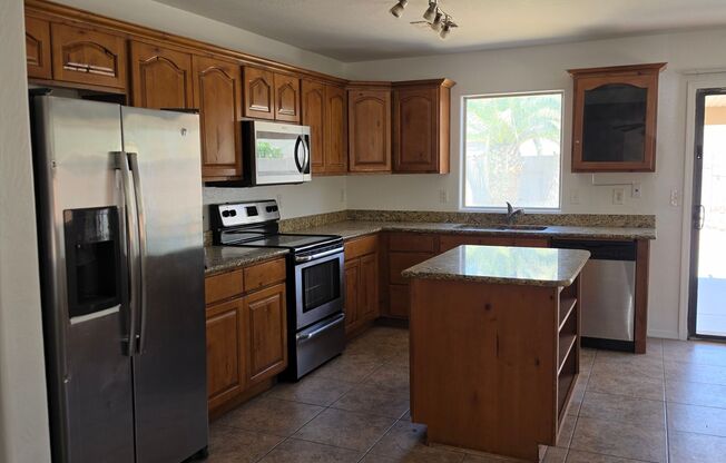 4BD/2BA San Tan Valley Home for Rent!