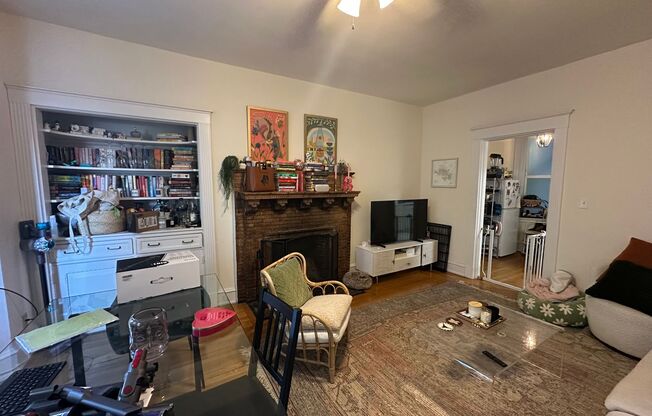 1 bed, 1 bath, 550 sqft, $2,950, Unit 21