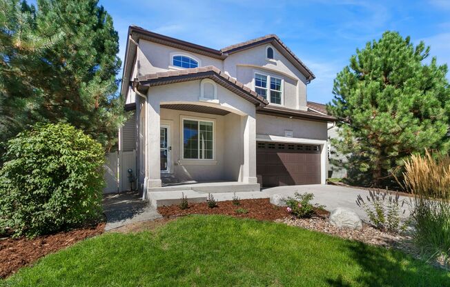 Stunning 3 Bed 2.5 Bath Home in Thompson River Ranch!