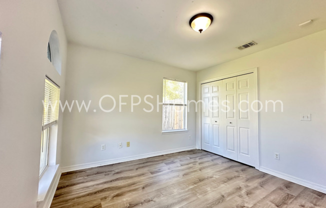 3 beds, 2 baths, $2,200