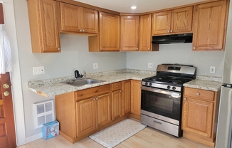 30 THAYER PL