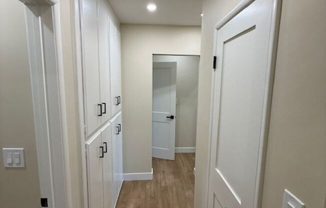 3 beds, 2 baths, 1,400 sqft, $3,295, Unit 10