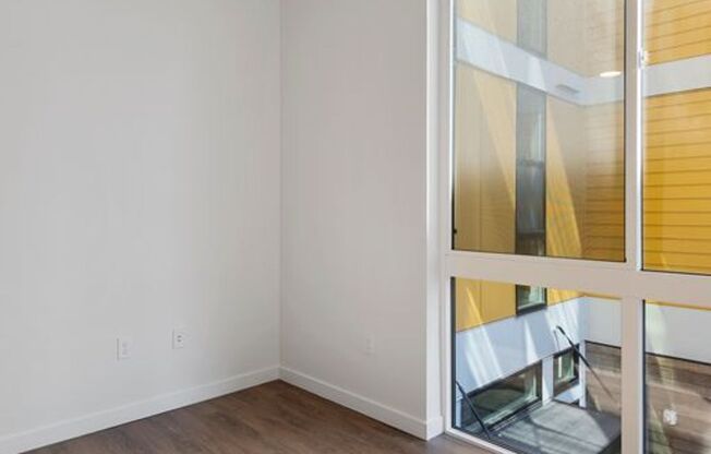 Studio, 1 bath, 174 sqft, $875, Unit 216