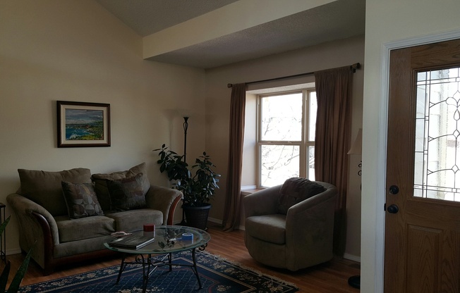 Wonderful 4 bedroom Home in District #20