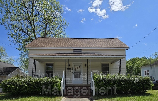 184 CABARRUS AVE E