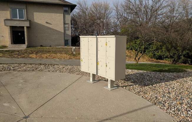 1 bed, 1 bath, 625 sqft, $850, Unit 4112 Wyndsor Terrace Building 1 #13