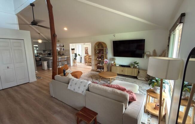 For Rent - 94-451 Noholoa Loop Mililani, HI 96789