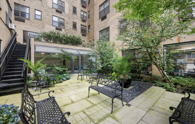 Studio, 1 bath, $3,400, Unit 12F