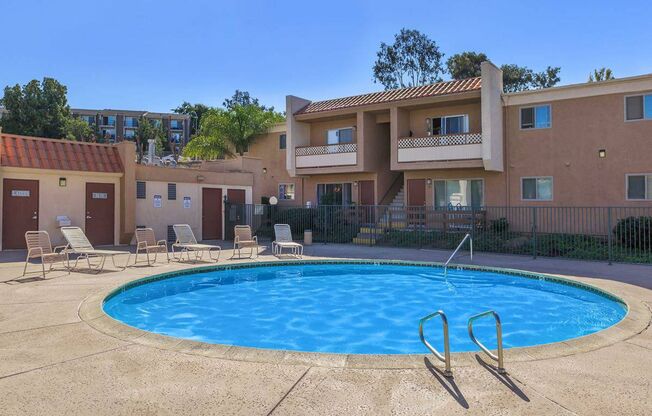 3 beds, 2 baths, $3,025, Unit 59