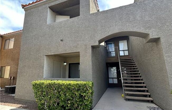 Cozy One Bedroom in Desert Shores