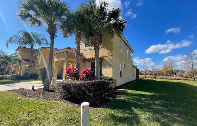 Bella Vida-Fully Furnished, Pool Home in Kissimmee -1120 Marcello Blvd.