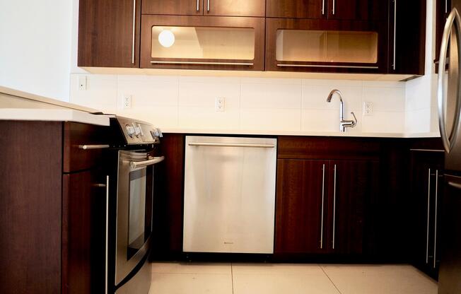 302 2nd St 7B