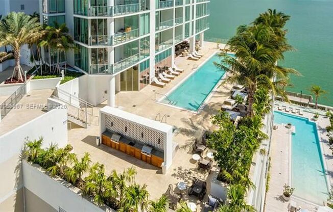 2 beds, 2.5 baths, $6,200, Unit # 1104