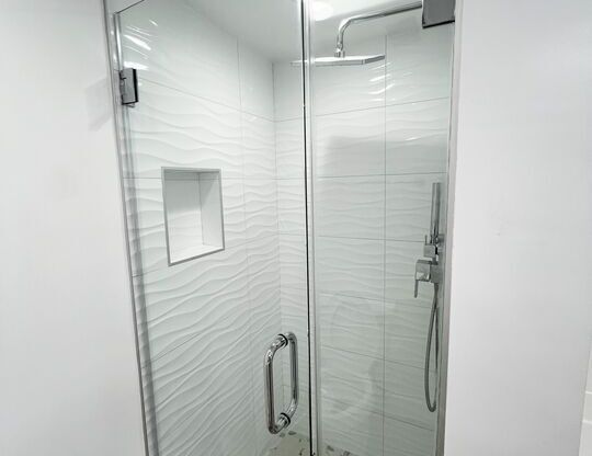 1 bed, 1.5 baths, 1,373 sqft, $4,595, Unit 709