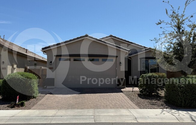 1687 W HARRIS AVE