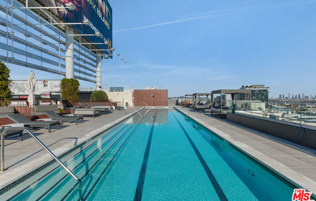 3 beds, 4 baths, 3,270 sqft, $19,995, Unit 14A