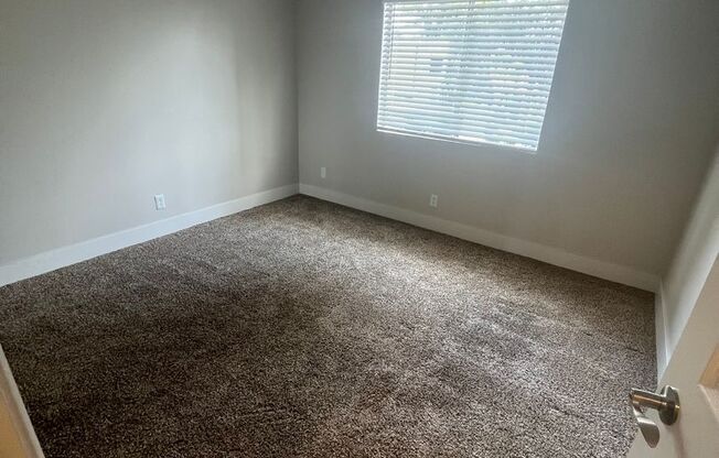2 beds, 2 baths, 1,015 sqft, $2,795, Unit 215