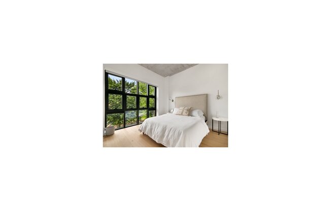 1 bed, 1 bath, $6,450, Unit 5A