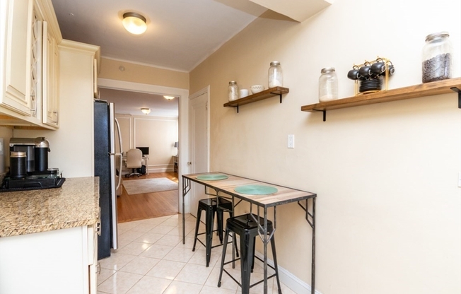 1 bed, 1 bath, 722 sqft, $2,600, Unit 603