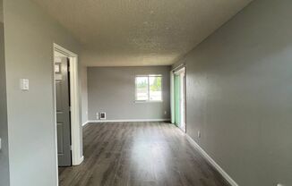 1 bed, 1 bath, 500 sqft, $1,050, Unit 32-B