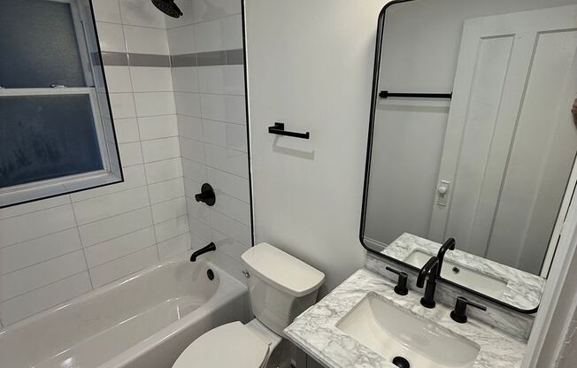 6428-6432 N Richmond