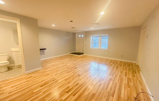 3 DEVENS ST