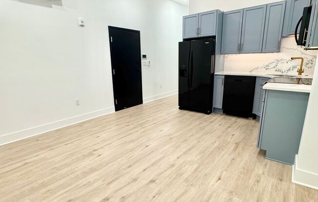 1 bed, 1 bath, 527 sqft, $1,295, Unit 504