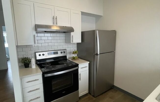 1 bed, 1 bath, 550 sqft, $1,449, Unit 306