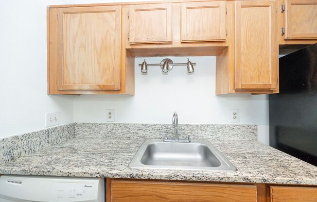 1 bed, 1 bath, $995, Unit Unit#825