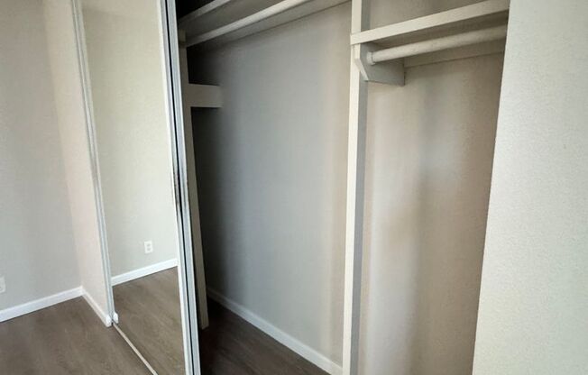 1 bed, 1 bath, 700 sqft, $2,340, Unit 12