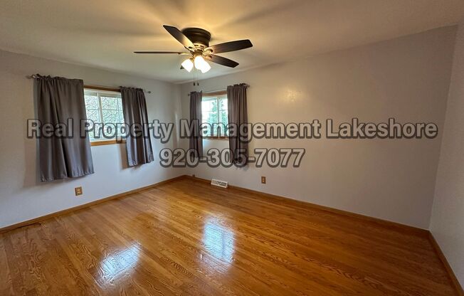 4 beds, 1.5 baths, $2,500, Unit # N 9