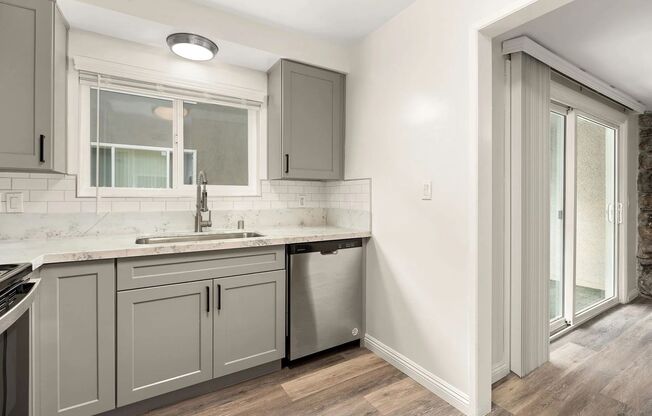 Florentine Apartments