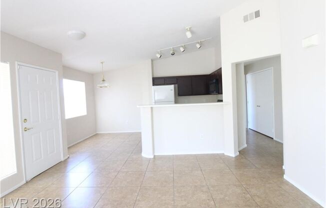 2 beds, 2 baths, $1,299, Unit # 2041