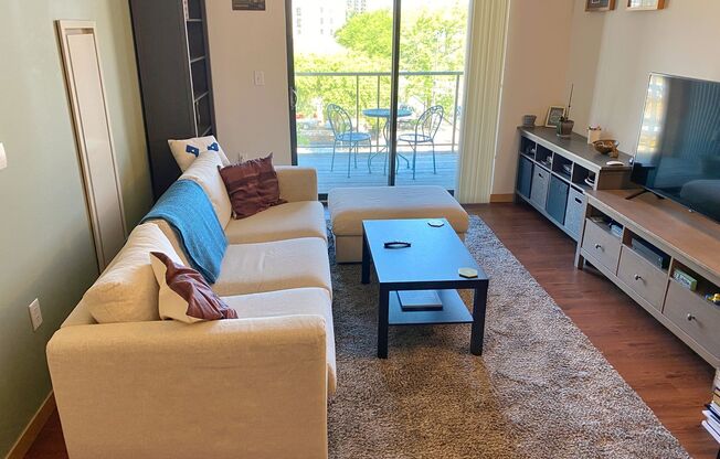 1 bed, 1 bath, $1,995, Unit Suite 1-305 (Furnished)