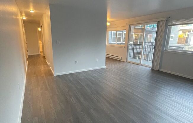 106 - Must See Newly Renovated 1bd/1ba Apartment in Great West Seattle Location!